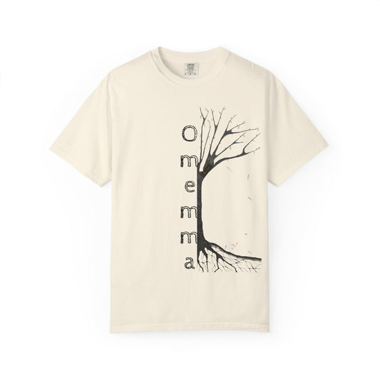 Ivory tshirt adorned with hand-drawn tree, 'Omemma' text and eKuumeArt logo on torso.