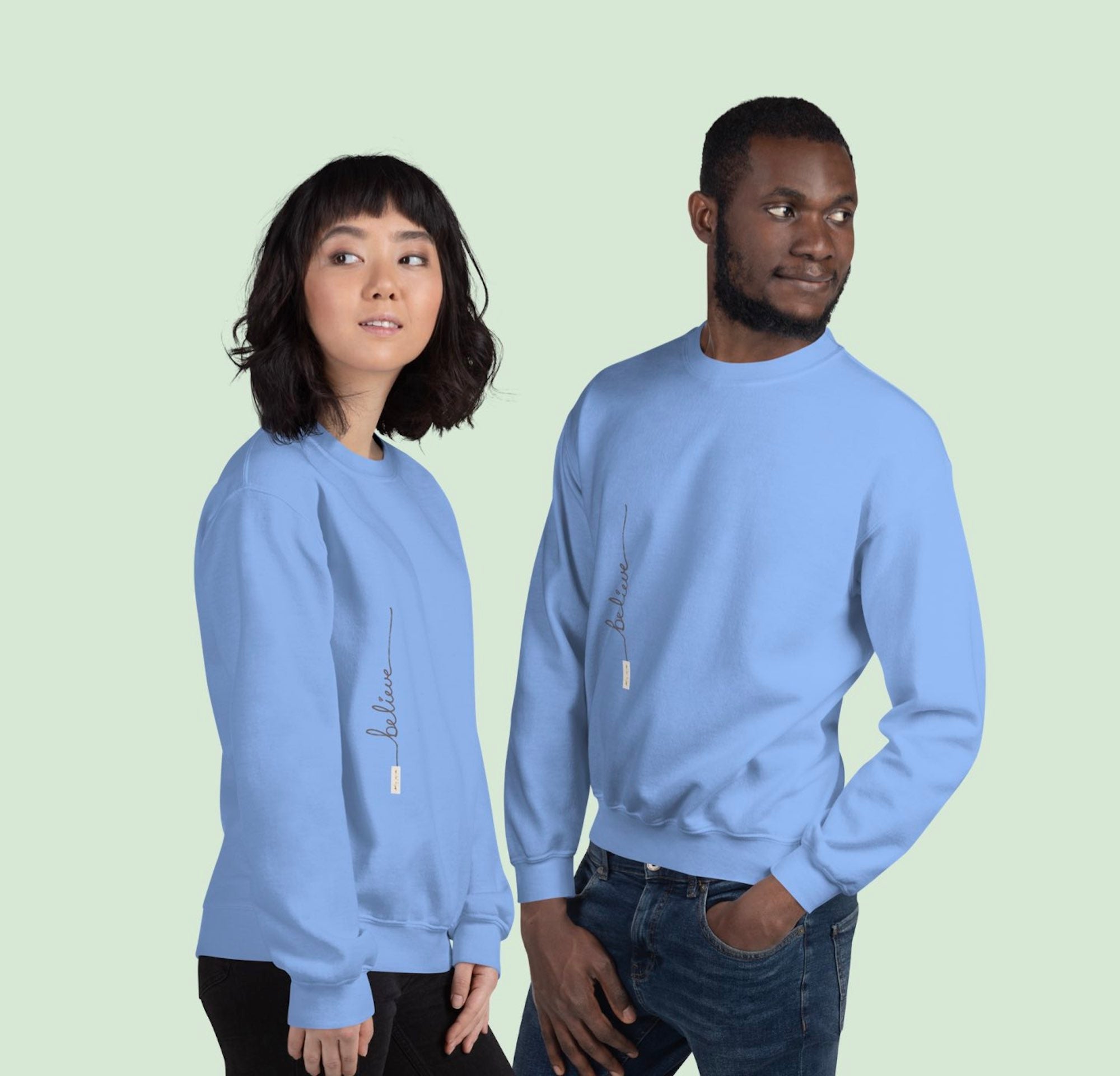 Believe inspirational apparel – Unisex classic sweatshirt, light palette | eKuumeArt